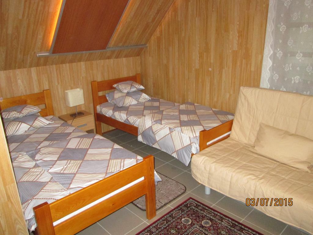 Kisherceg Szallashely Boedapest Kamer foto