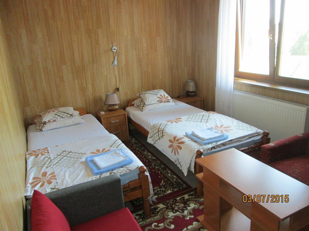 Kisherceg Szallashely Boedapest Kamer foto